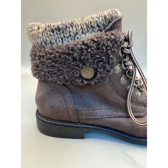 Cliffs by White Mountain Brown Fold Over Knit Cuff Boots Women’s 6M Lace Up - Picture 10 of 12